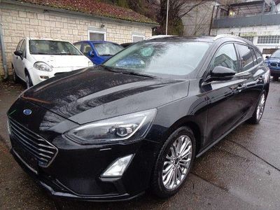 Gebraucht Ford Focus Titanium 125 PS (91 kW) 2019 Schwarz Limousine