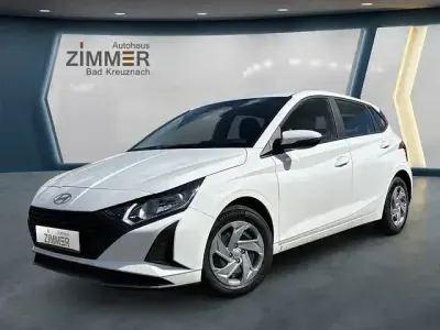 Neu Hyundai i20 Select 79 PS (58 kW) 2025 Weiß Kleinwagen