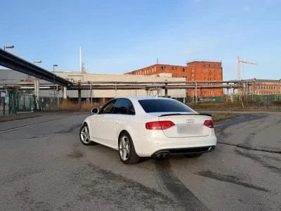 Gebraucht Audi A4 S-Line 160 PS (117 kW) 2009 Weiß Limousine