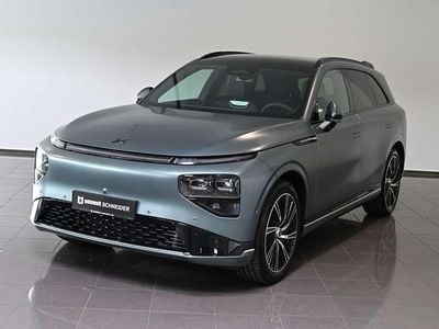 XPENG G9