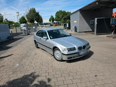 Gebraucht BMW 316 101 PS (74 kW) 2000 Grau Kleinwagen