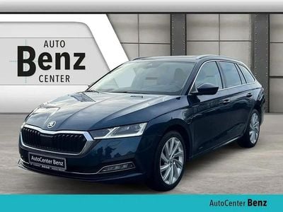Lavablau (metallic) Gebraucht 2022 Skoda Octavia Style Kombi | 25.590 € (Fairer Preis)