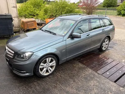 Gebraucht Mercedes C350 Avantgarde 224 PS (164 kW) 2011 Kombi