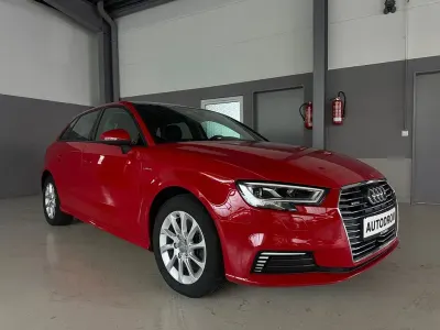 Gebraucht Audi A3 Sport 204 PS (150 kW) 2017 Rot Limousine