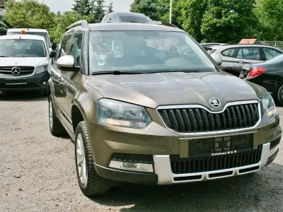 Gebraucht Skoda Yeti Ambition 140 PS (102 kW) 2015 Braun SUV