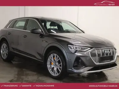 Gebraucht Audi e-tron S-Line 300 kW (408 PS) 2023 Grau SUV