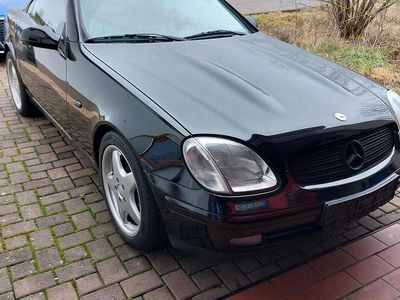 Gebraucht Mercedes SLK200 130 PS (95 kW) 2000 Schwarz Cabrio