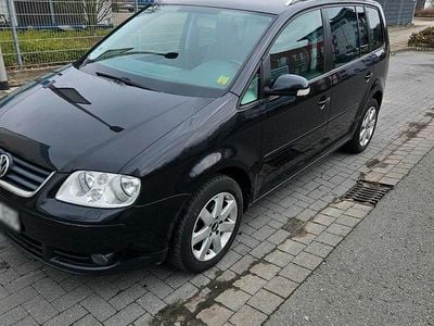 Gebraucht VW Touran 105 PS (77 kW) 2005 Schwarz Van / Kleinbus