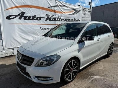Gebraucht Mercedes B200 Sport 156 PS (114 kW) 2013 Calcitweiss  unilack Van / Kleinbus