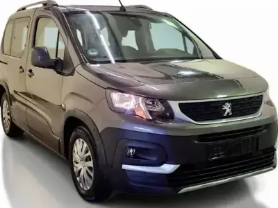 Gebraucht Peugeot Rifter Active 110 PS (80 kW) 2019 Grau Van / Kleinbus