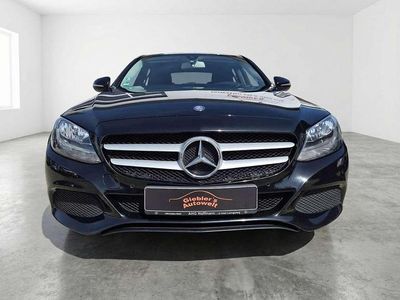 Gebraucht Mercedes C180 156 PS (114 kW) 2014 Schwarz Limousine