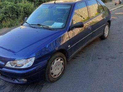 Peugeot 306