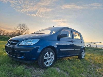 Second-hand Hyundai Getz 67 CP (49 kW) 2009 Albastru Hatchback