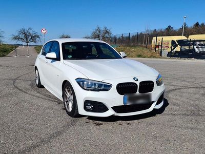 Gebraucht BMW 116 M Sport 109 PS (80 kW) 2017 Weiß Kleinwagen