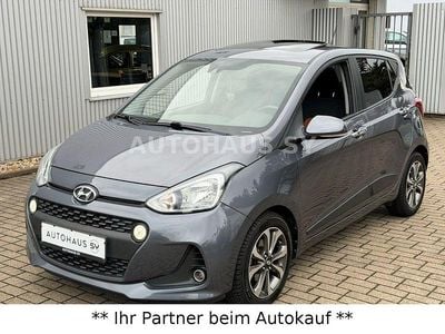 Gebraucht Hyundai i10 Style 87 PS (63 kW) 2017 Grau Kleinwagen