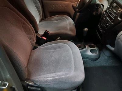 Gebraucht Toyota Yaris Verso 2001 Silber Van / Kleinbus