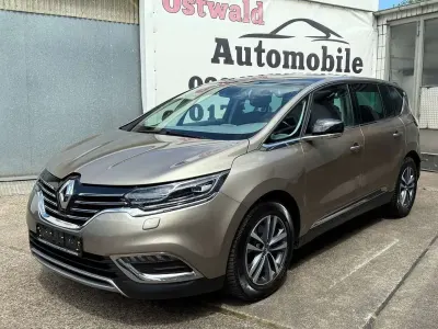 Gebraucht Renault Espace Intens 160 PS (117 kW) 2018 Braun Van / Kleinbus