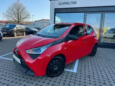 Brugt Toyota Aygo Business Edition 72 HK (52 kW) 2021 Rød Hatchback