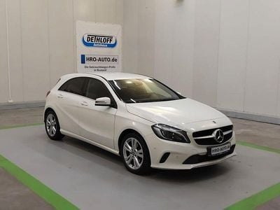 Usata Mercedes A180 Urban 122 CV (89 kW) 2017 Bianco Berlina