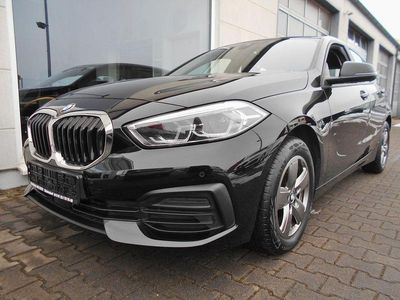 Schwarz Gebraucht 2022 BMW 118 Kleinwagen | 19.999 € (Guter Preis)