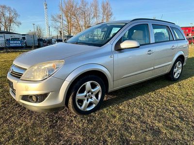 Gebraucht Opel Astra Catch Me 101 PS (74 kW) 2007 Silber Kombi