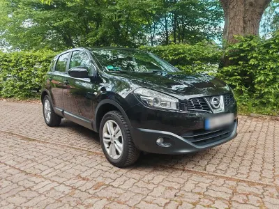 Gebraucht Nissan Qashqai 117 PS (86 kW) 2011 Schwarz SUV