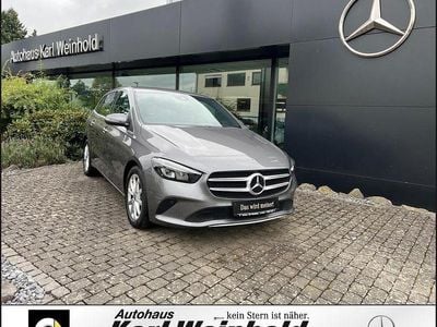 Mercedes B200