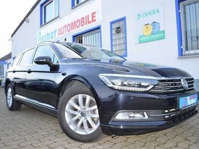 Gebraucht VW Passat Comfortline 150 PS (110 kW) 2015 Schwarz metallic Kombi
