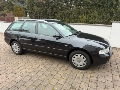 Gebraucht Audi A4 90 PS (66 kW) 2000 Andere farben Kombi