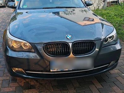 BMW 525