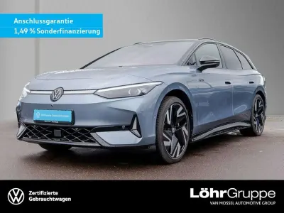 Second-hand VW ID.7 GTX 250 kW (340 CP) 2025 Albastru Break