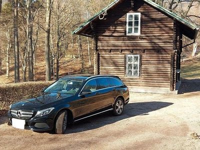 Gebraucht Mercedes 220 170 PS (125 kW) 2015 Schwarz Kombi