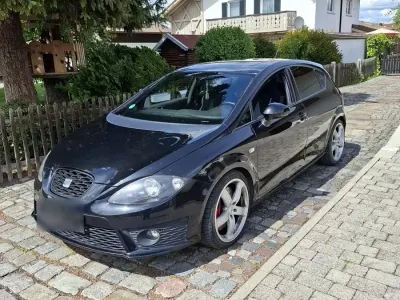 Gebraucht Seat Leon CUPRA 265 PS (194 kW) 2012 Schwarz Limousine