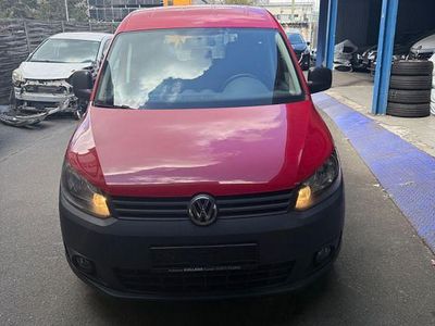 Gebraucht VW Caddy 102 PS (75 kW) 2011 Rot Van / Kleinbus