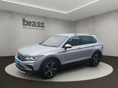 Reflexsilber metallic Gebraucht 2023 VW Tiguan Elegance SUV | 32.300 € (Guter Preis)