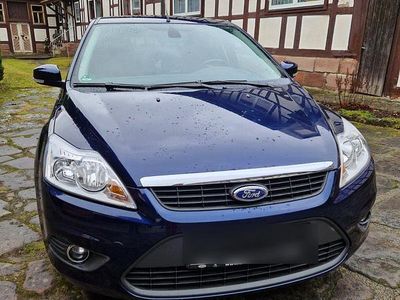 Gebraucht Ford Focus 100 PS (73 kW) 2011 Blau Limousine
