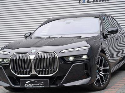 Gebraucht BMW 740 M Sport 299 PS (219 kW) 2024 Schwarz Limousine