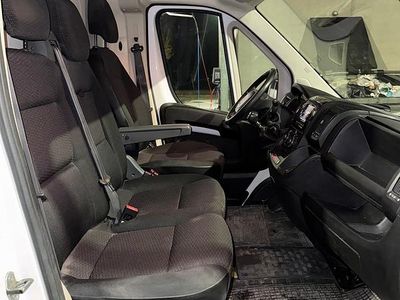 Usata Peugeot Boxer 120 CV (88 kW) 2021 Bianco Furgone