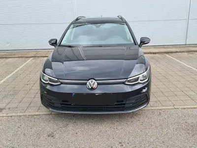 Gebraucht VW Golf VIII Active 150 PS (110 kW) 2022 Schwarz Kombi