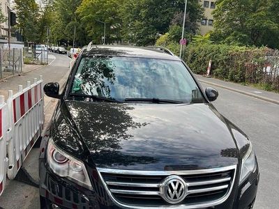 Schwarz Gebraucht 2009 VW Tiguan SUV | 9.300 € (Fairer Preis)