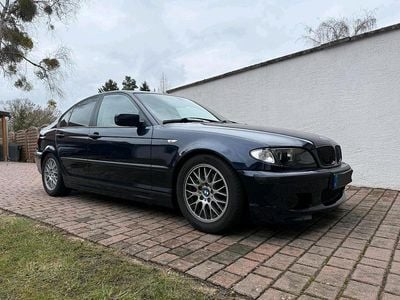 Usata BMW 318 143 CV (105 kW) 2003 Blu Berlina