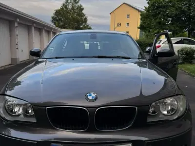 Gebraucht BMW 118 129 PS (94 kW) 2006 Andere farben Kleinwagen