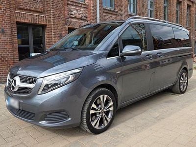 Usata Mercedes V250 Avantgarde 190 CV (139 kW) 2015 Grigio Monovolume