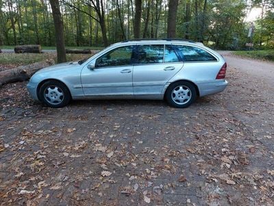 Mercedes C220