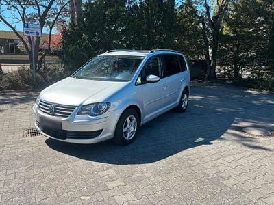 Gebraucht VW Touran 140 PS (102 kW) 2010 Silber Van / Kleinbus