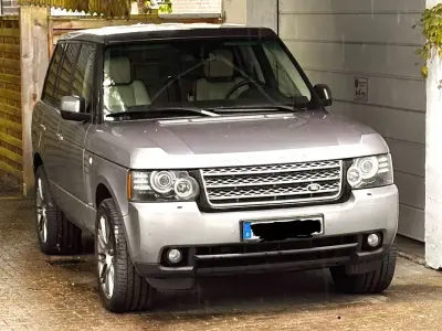 Gebraucht Land Rover Range Rover Vogue 313 PS (230 kW) 2012 Grau SUV