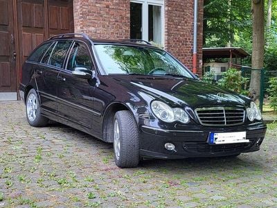 Mercedes C200