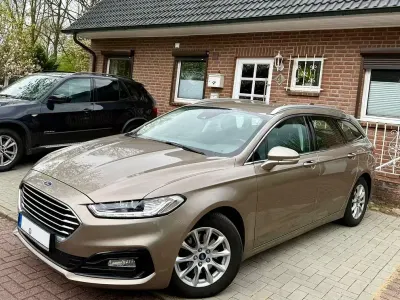 Gebraucht Ford Mondeo Business Edition 150 PS (110 kW) 2020 Beige Limousine