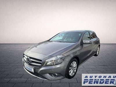 Gebraucht Mercedes A180 Style 122 PS (89 kW) 2014 Grau Limousine