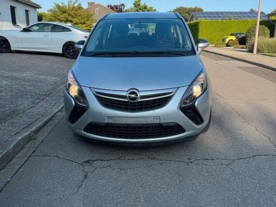 Opel Zafira Tourer